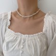 pearl necklace choker
